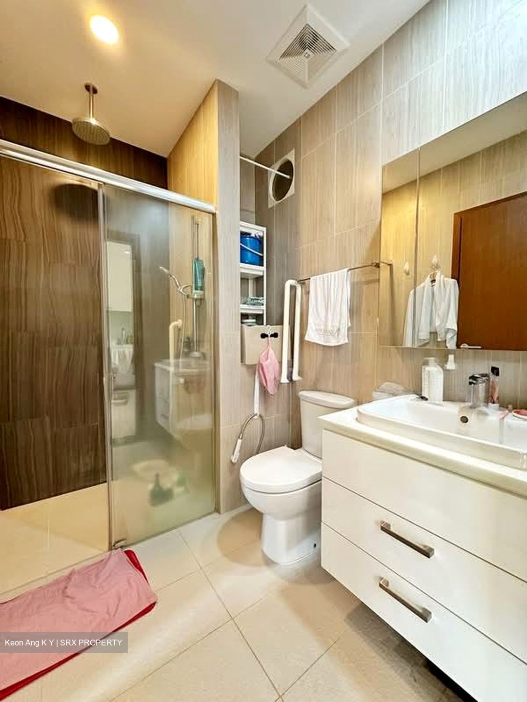The Hillford (D21), Apartment #587710141